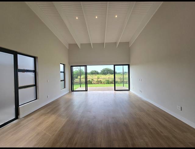 2 BEDROOM HOUSE FOR SALE IN NEW SALT ROCK CITY